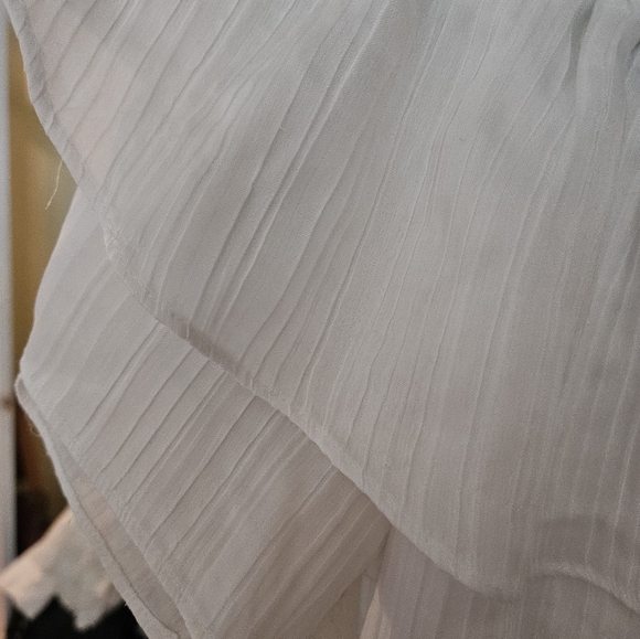 Halston Heritage White Ruffle Blouse - Picture 2 of 4